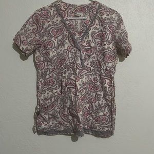 Scrub top size medium.